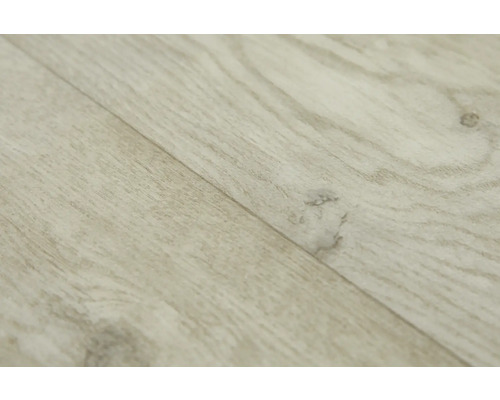 Detail světle laminátové podlahy