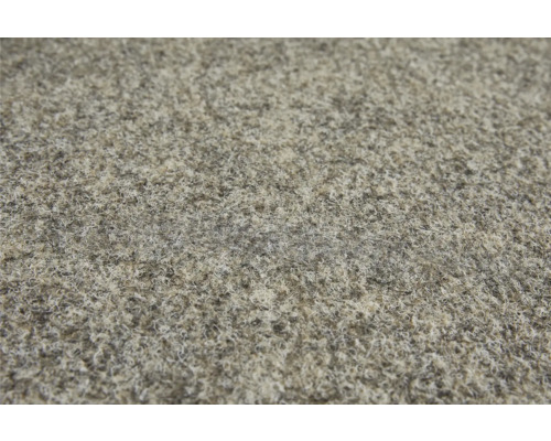 Detail koberce s melírovanou texturou.