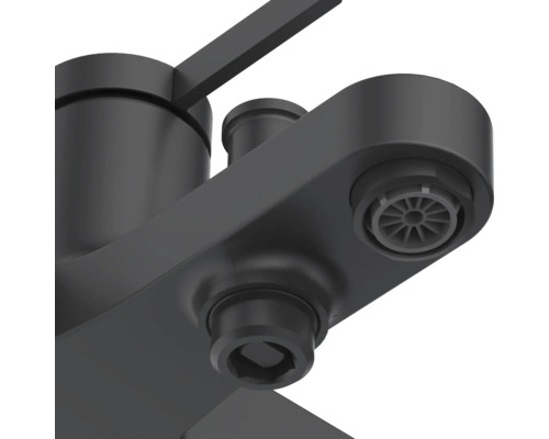 Detail vodovodní baterie pro umyvadlo