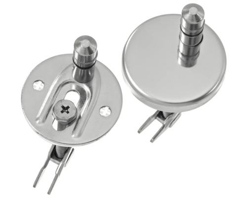 Dvě kovové upevnění záchodového sedátka