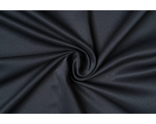 Srolovaná látka se vzorem rybí kosti