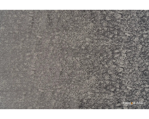 Detail šedého koberce se vzorem