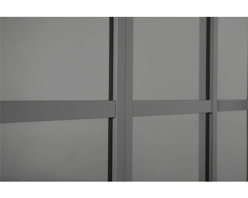 Detail posuvných dveří s příčkami