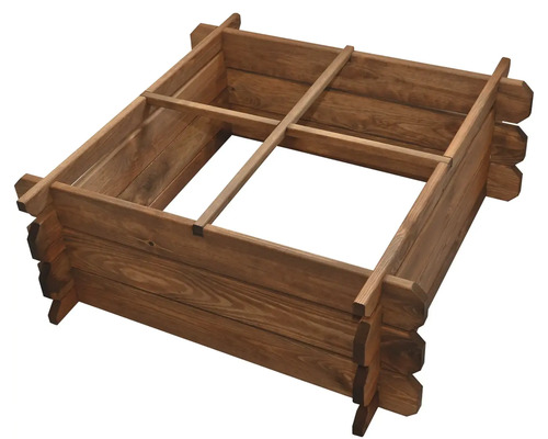 Dřevěný vyvýšený záhon s rozdělením