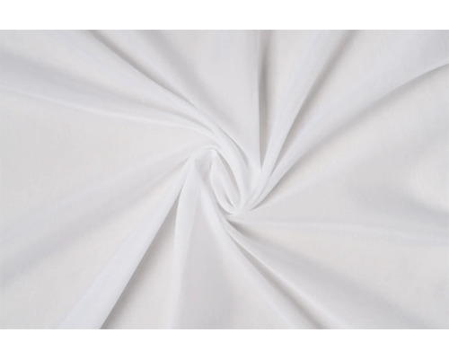 Bílá látka se záhyby