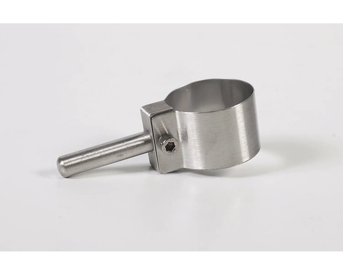 Kovové upevnění trubky se šroubem