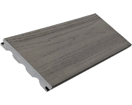 Terasa z dřevoplastu