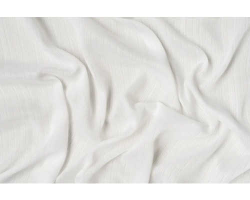 Bílá látka se záhyby