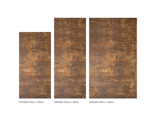 Tři sprchové panely v různých velikostech.