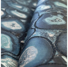 Detail vinylové tapety s kamenným vzorem