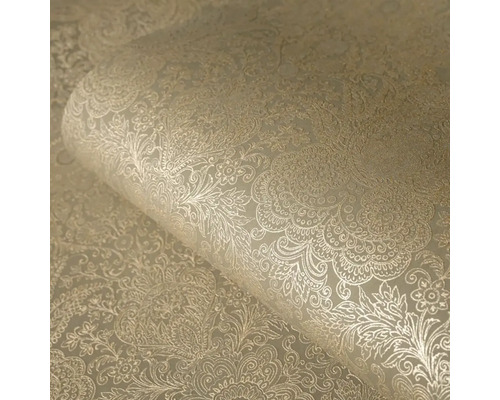 Role tapety s květinovým vzorem