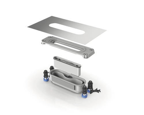 Rozložený pohled na obdélníkový odtok s těsněními, šrouby a kovovou vložkou