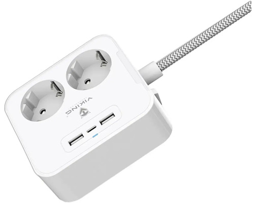 Prodlužovací kabel se dvěma zásuvkami a USB porty