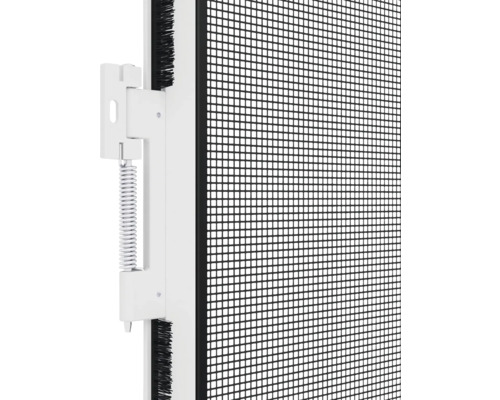 Detailní pohled na dveře proti hmyzu s rámem a sítí