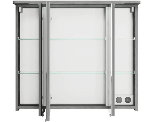 Otevřená zrcadlová skříňka se skleněnými policemi a zásuvkami