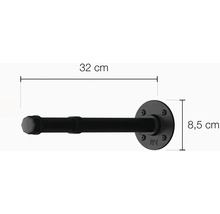 Černý kovový držák na ručníky o rozměrech 32 centimetrů a 8,5 centimetrů.
