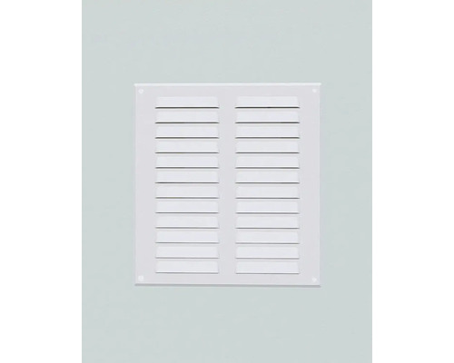 Čtvercová ventilační mřížka s horizontálními lamelami pro větrání