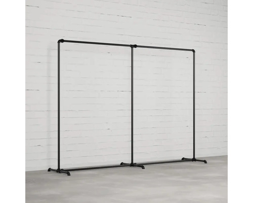 Dvojitý věšák na šaty z kovové trubky