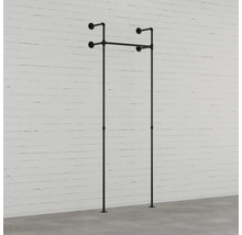 Volně stojící věšák na šaty z kovových trubek