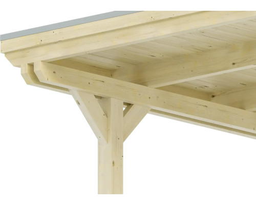 Detailní pohled na dřevěný pavilon s sloupky a střešní konstrukcí