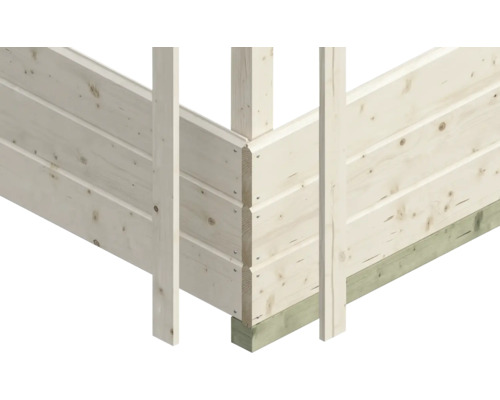 Detail rohu dřevěného domu s perodrážkovým spojem