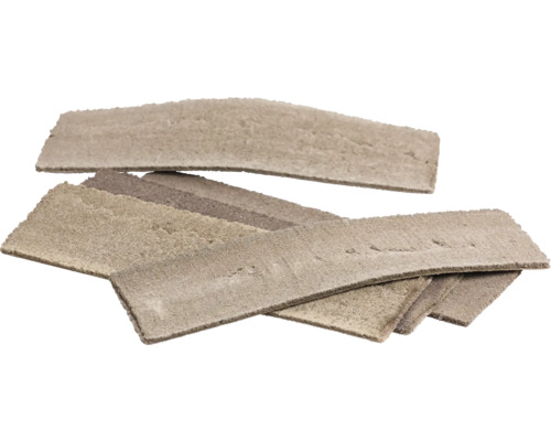 Několik textilních návleků na mop