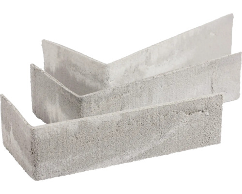 Tři rohové kameny z betonu