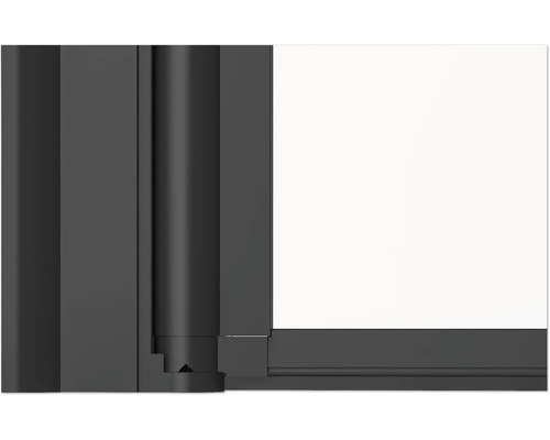 Detail okenního rámu