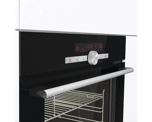 Vestavná trouba s elektronickým ovládáním a funkcí grilu