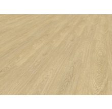 Položená světlá laminátová podlaha s dřevěným vzhledem