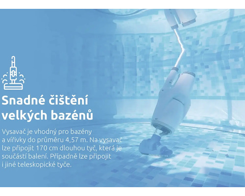 Čisticí zařízení bazénu v bazénu