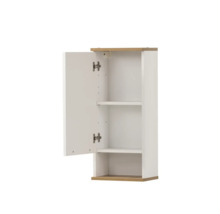 Otevřená bílá závěsná skříňka se dvěma policemi