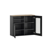 Skříň s policemi a dveřmi s rýhovaným sklem