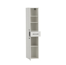 Úzká koupelnová skříňka s otevřenými dveřmi, zásuvkou a policemi