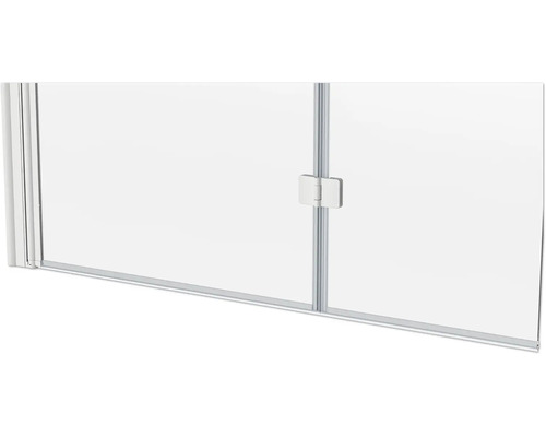 Detail sprchového koutu s čirým sklem a rámem