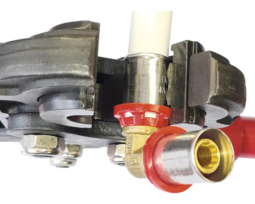 Lisovací kleště lisují tvarovku na trubku