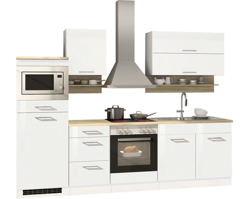 Kuchyňská linka se závěsnými skříňkami, digestoří, dřezem a vestavnými spotřebiči