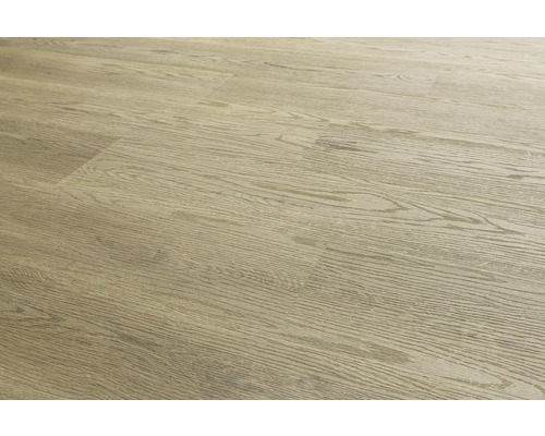 Podlahová krytina s dřevěným vzhledem