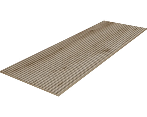 Dřevěná terasová deska s rýhovaným povrchem