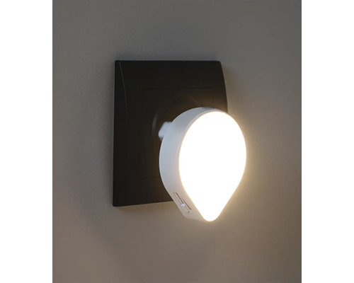 Noční světlo do zásuvky