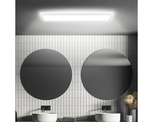 LED panel Briloner SLIM IP44 22 W 3000 lm 4000 K 58 x 20 cm bílý podsvícený Moderní koupelna s obdélníkovým stropním svítidlem, dvěma kulatými zrcadly a umyvadly na desku.