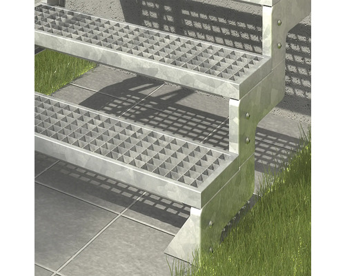 Kovové schodiště s roštovými stupni