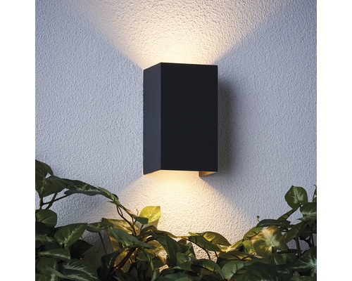 Černé venkovní nástěnné svítidlo se světelným efektem