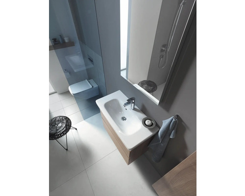 Koupelna s umyvadlem, toaletou a sprchou