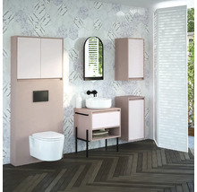 Moderní koupelna s umyvadlem, zrcadlovou skříňkou, závěsným WC a mozaikovými obklady