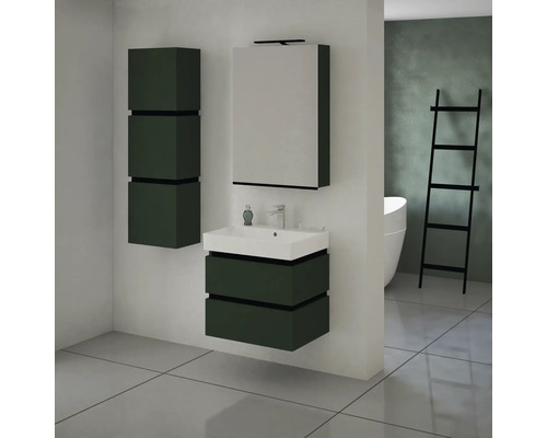 Moderní koupelna s umyvadlovou skříňkou, zrcadlovou skříňkou a policí