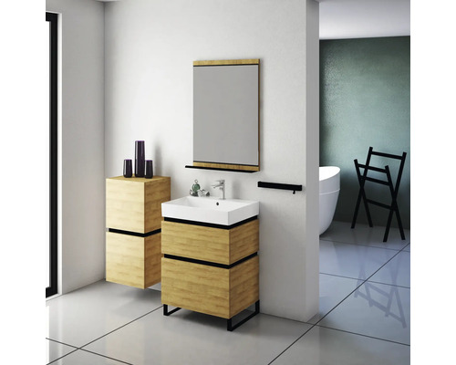 Moderní koupelna s umyvadlem, skříňkou pod umyvadlo, zrcadlem a držákem na ručníky