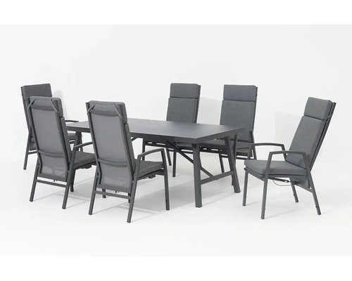 Zahradní stůl se šesti zahradními židlemi