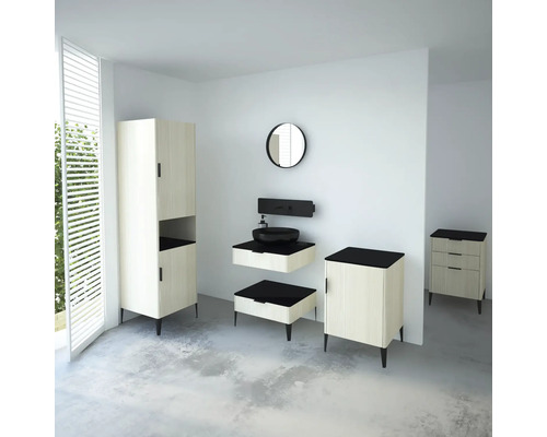 Koupelnový komplet s umyvadlem, zrcadlem, skříňkou a odkládací plochou