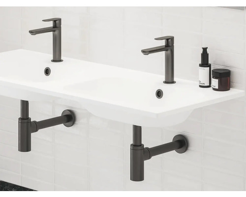 Dvojité umyvadlo se dvěma bateriemi a sifonem